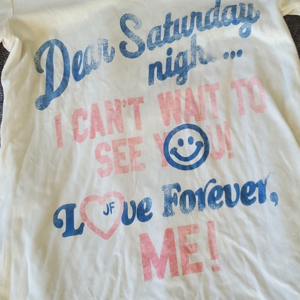 Saturday Tee - Picture 2 of 3